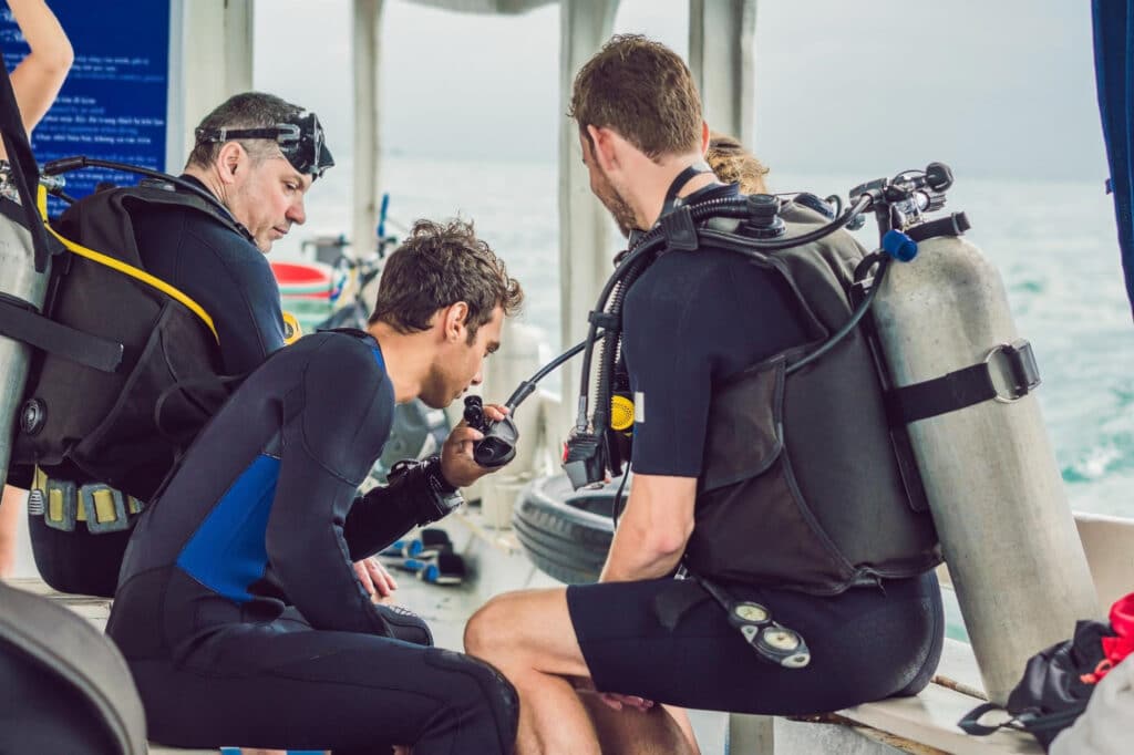 monitores de curso de buceo open water
