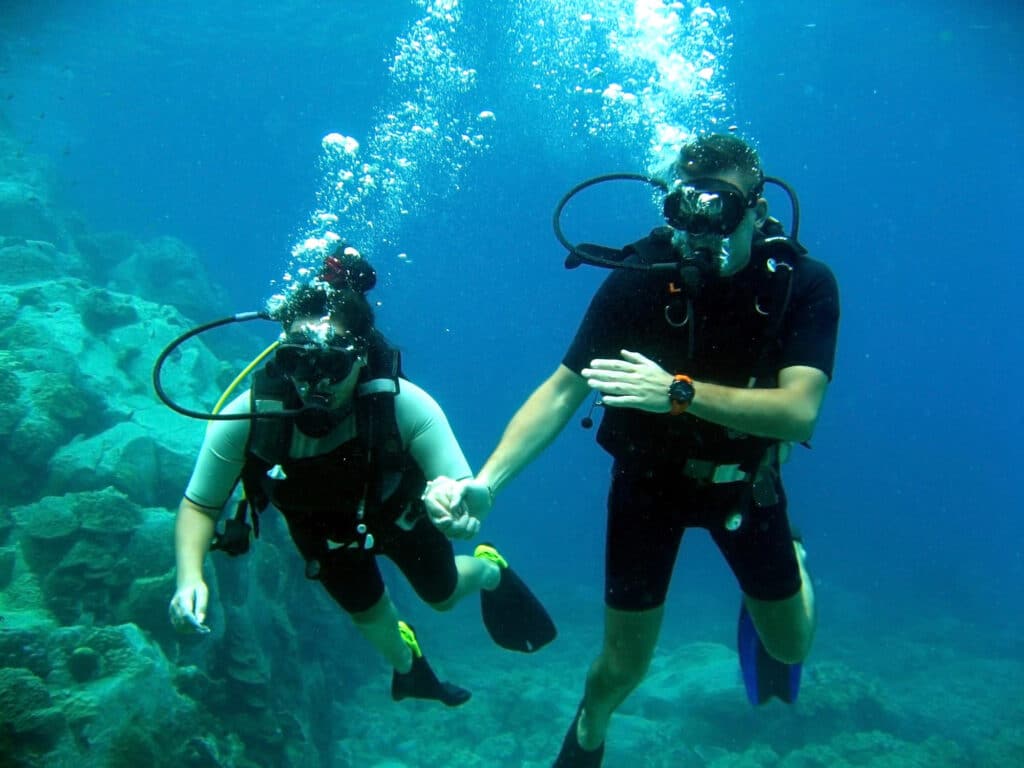 realizar bautismo de buceo en pareja en Alicante