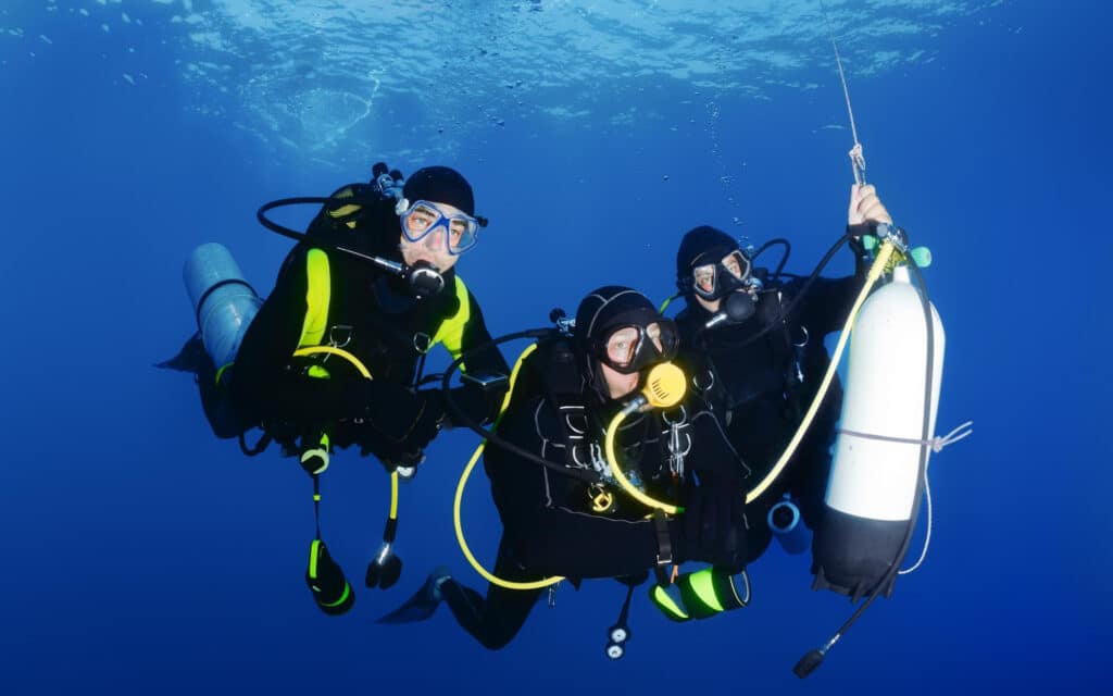 ventajas de los cursos de buceo padi